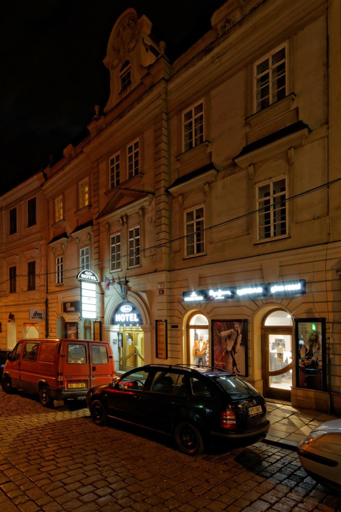 Enjoy Inn Plzeň Exterior foto